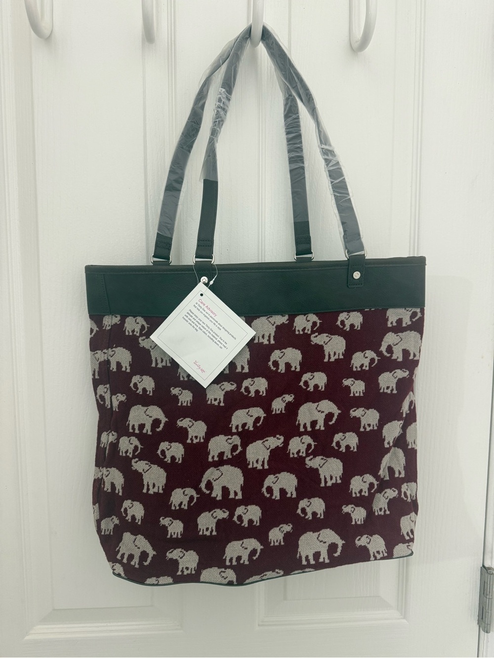 Thirty One Elephant Print Reversible Canvas Tote Bag with Elephant Print